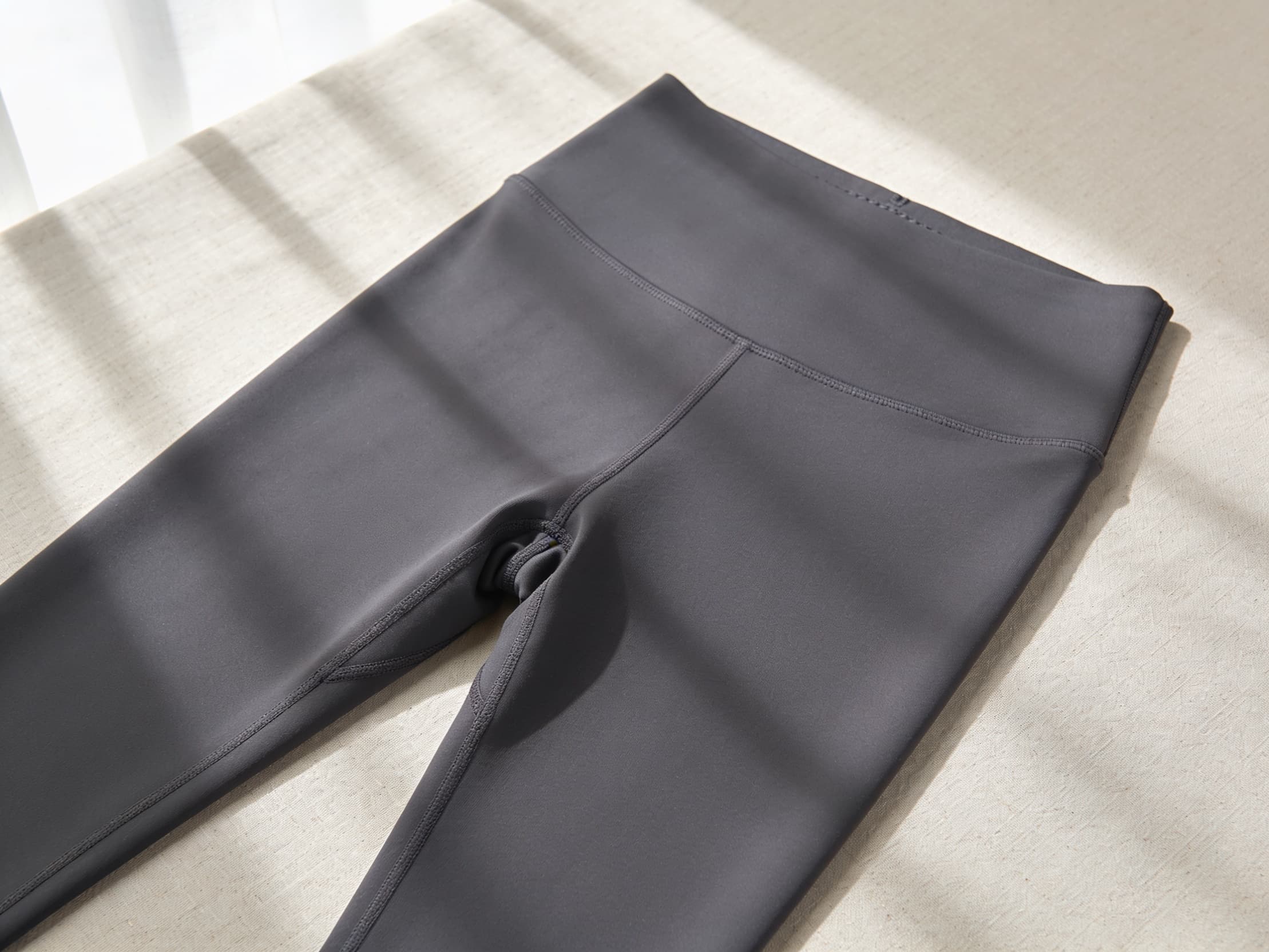 Leggings for factory sampling